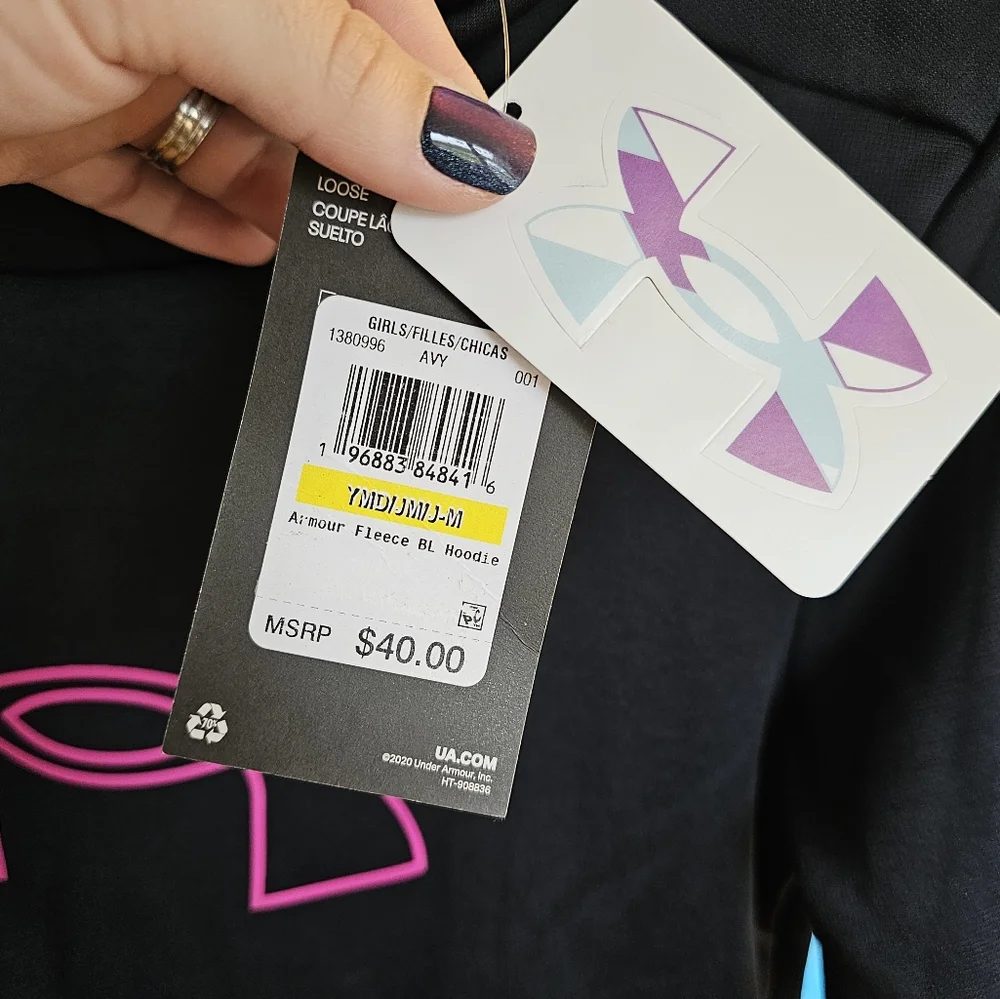 NWT Under Armour black hoodie - Picture 3 of 4